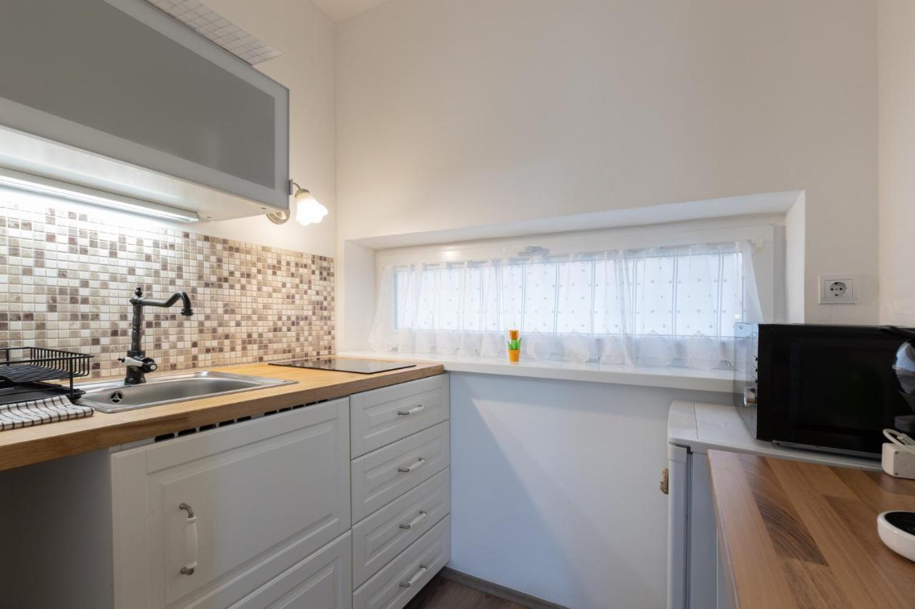 Appartamento Fresh Green Wellness Apartman By Bltn Siófok Esterno foto