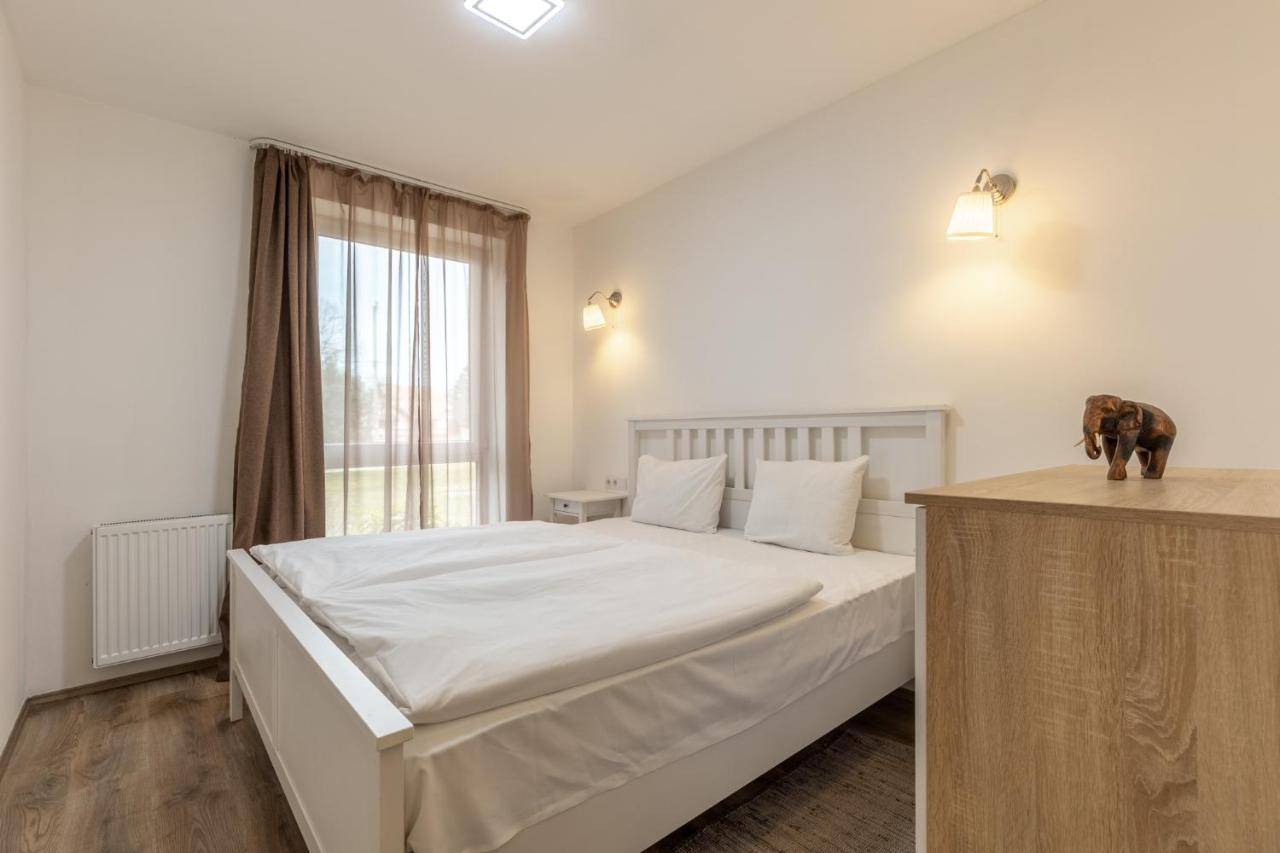 Appartamento Fresh Green Wellness Apartman By Bltn Siófok Esterno foto